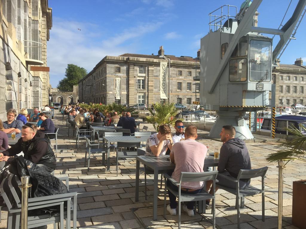Mayflower Apartments, Royal William Yard Plymouth Rom bilde